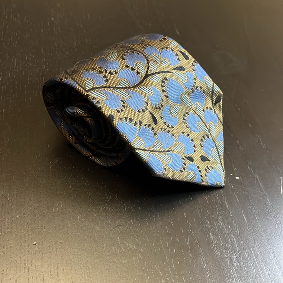 Vintage Cecilia Metheny Italian 100% Silk Tie - Picture 5 of 5